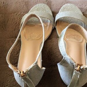 Light wear sliver shoes